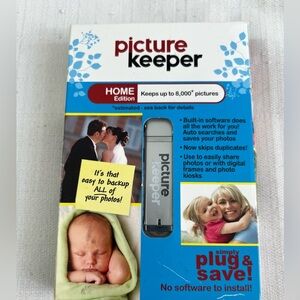 Picture Keeper‎ USB Drive